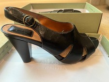 Clarks Artisan Black Splendor Lily Pump Heels - Women's Size 7 Shoes - Black