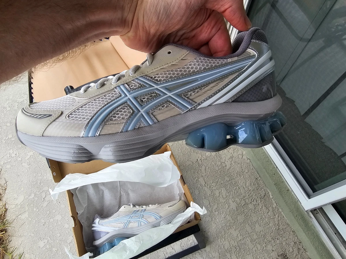 emmi x ASICS Gel Kinetic Fluent Cream Soft Sky for Sale