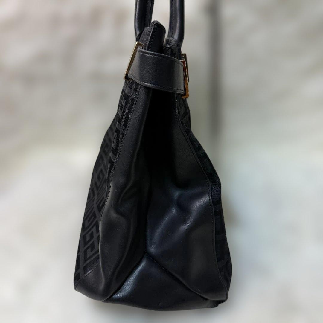 Givenchy Black Leather Handbag Women's Tote Authentic Excellent Condition thumbnail 8