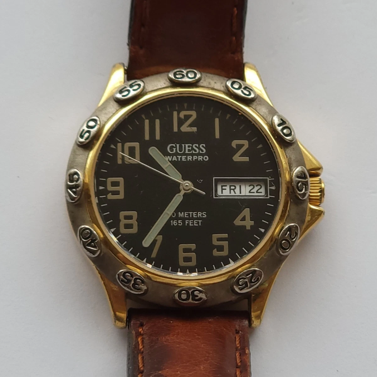 Vintage Guess Brown Leather Strap Watch with Gold Accents Vintage 90 main image 2