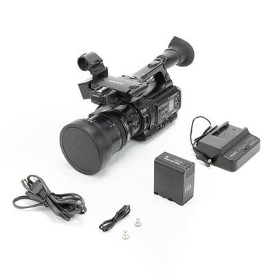 Sony PMW-200 3-1/2'' Exmor CMOS XDCAM HD422 Memory Handy Camcorder - SKU#2074409