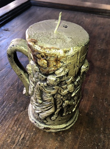 DDR Kerze Reliefkerze Bierhumpen Bierkrug Motivkerze alt 60er 70er Jahre ?