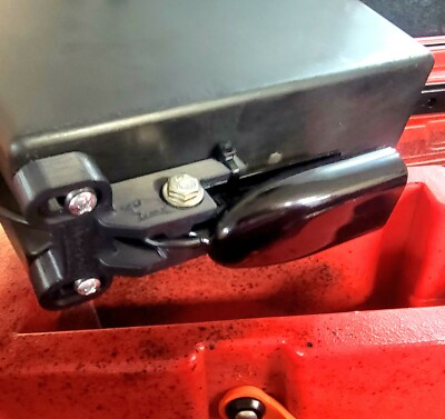 Lowrance Split Shot Transducer Quick Mount Bracket - Vibe Shearwater 125 Kayaks
