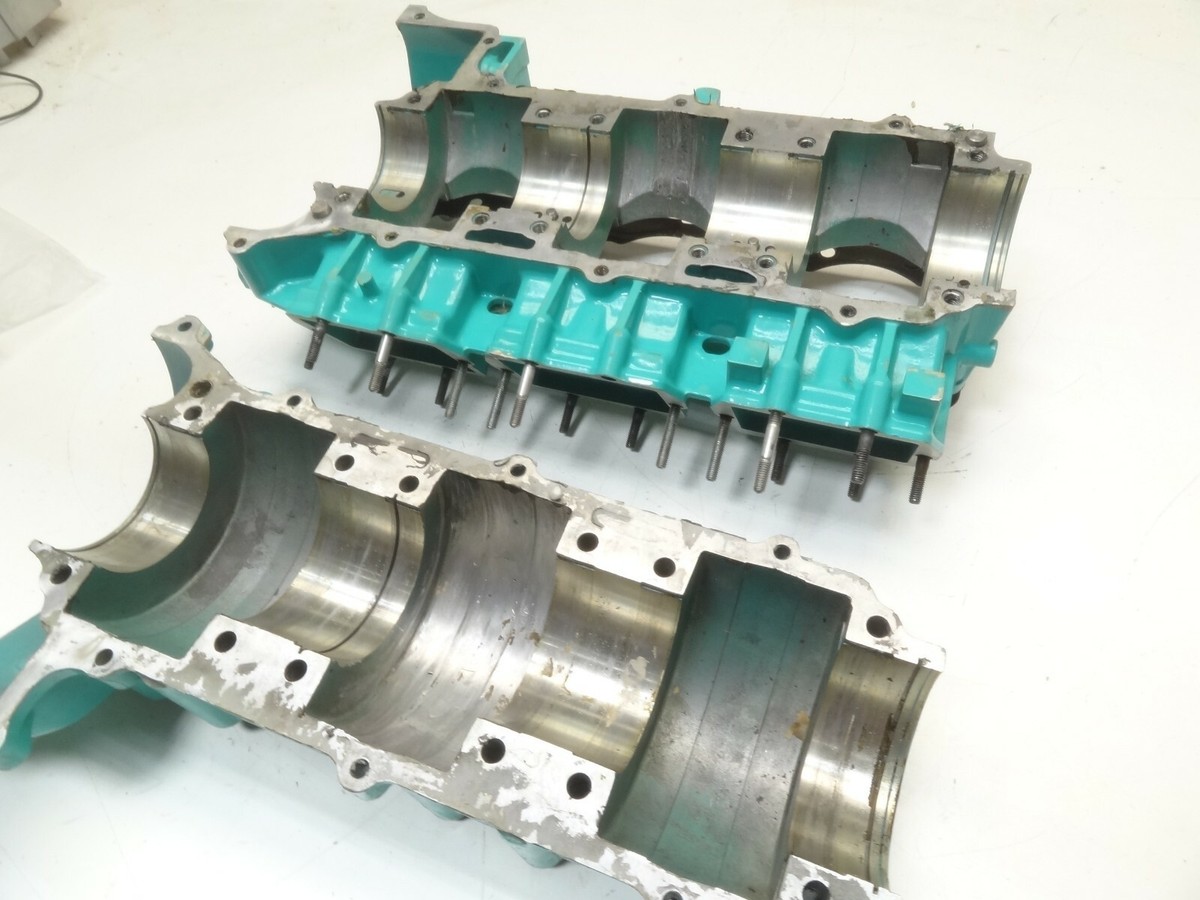 Kawasaki 1996-2003 Jet Ski ZXI 1100 Engine Crank Case Motor Bottom