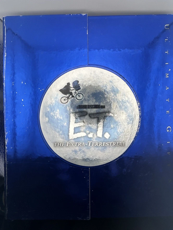 Collectible E.T. The Extra-Terrestrial Ultimate Gift Set Foto 2 de 4