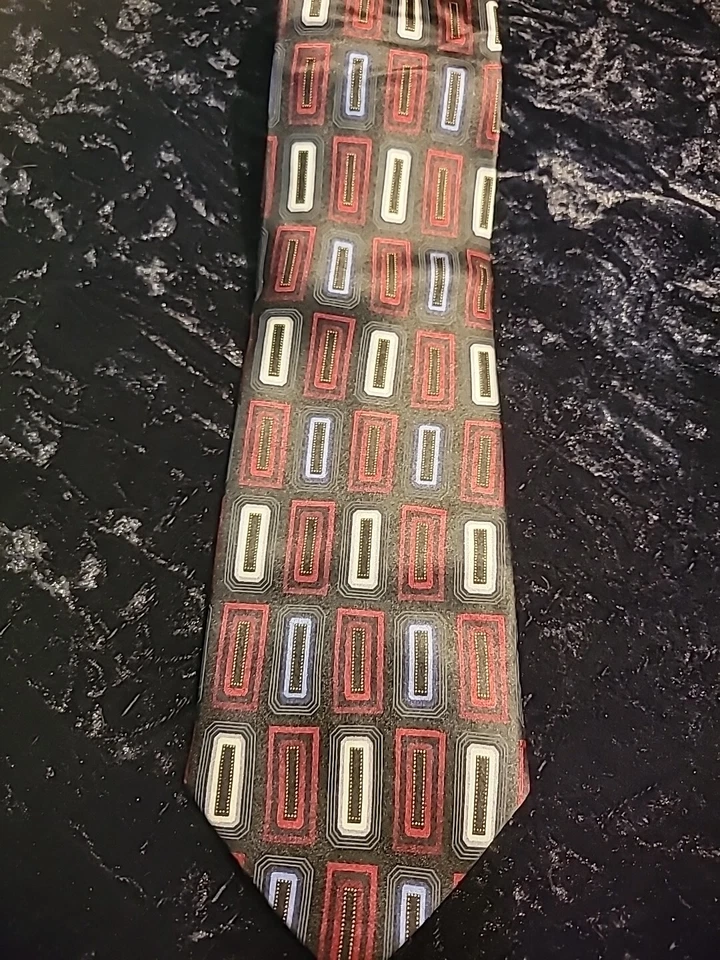 Traje profesional geométrico Giorgio Brutini para hombre corbata negra roja Foto 2 de 4