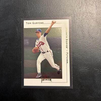 B98a Tom Glavine #9 Atlanta Braves, 2001 Fleer Premium