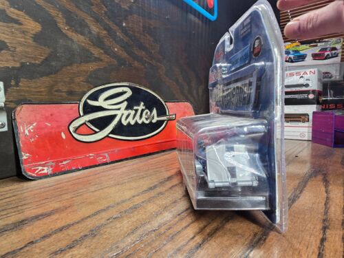 MAISTO All Stars Elite Transport2007 Cadillac Escalade EXT/68 Chevy CamaroZ/28 - Foto 3 di 4