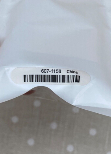 New Apple DVI to VGA 607-1158 Monitor Video Adapter Cable - Picture 3 of 4