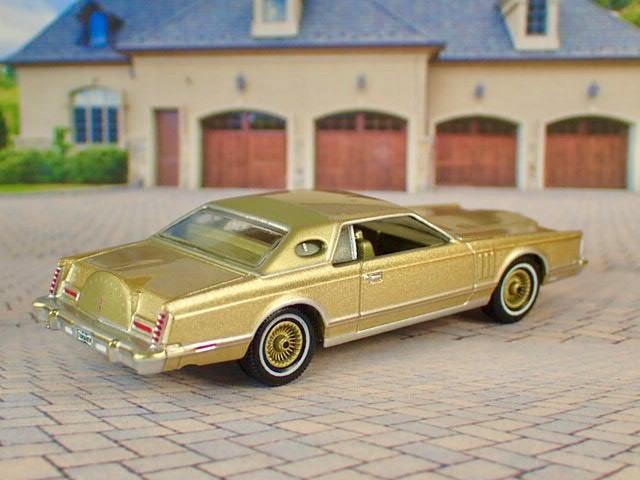 4th Gen 1977–1979 Lincoln Continental Mark V Personal Luxury Coupe 1/64 Sc LE G