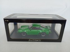 Finished product  AUTOart 1/18 Porsche 911 3.0 Turbo Green Metallic JP 15657
