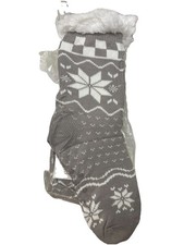 Woman s Grey Snowflake Sock Slippers Size Medium