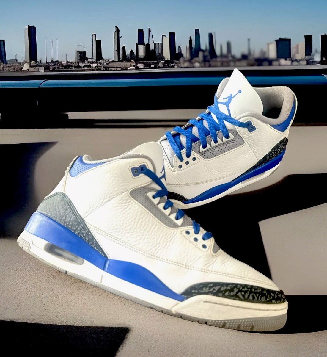 Air Jordan 3 ホワイト/グレー/ブルー NIKE AIR JORDAN 3 III RETRO WHITE/RACER-BLUE/BLACK CEMENT GREY