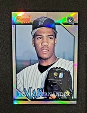 Livan Hernandez 1996 Bowman Chrome Reprint RC Refractor Very Rare Mariners
