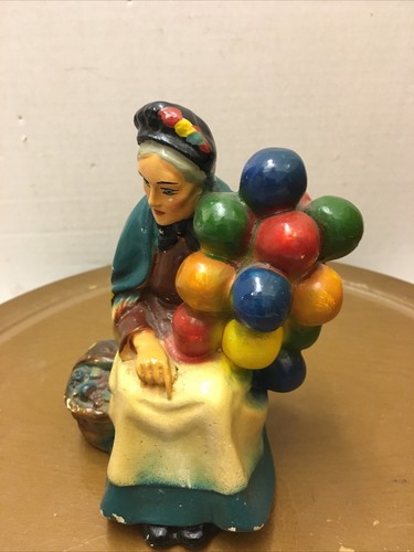 Vintage Chalkware Carnival Prize Old Woman With Balloons A055 - Picture 9 of 9