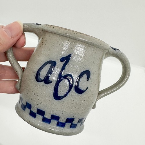 Vtg 90s Rowe Pottery Works Child Plate Cup Vase Teacher ABC Salt Arthritis - Picture 11 of 13