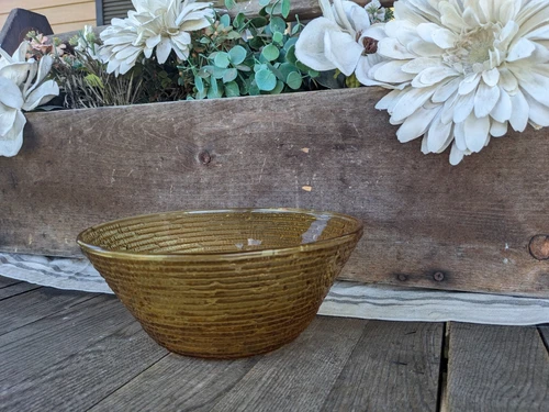 Vintage Anchor Hocking Amber Honey Soreno 8.5" Glass Serving Bowl