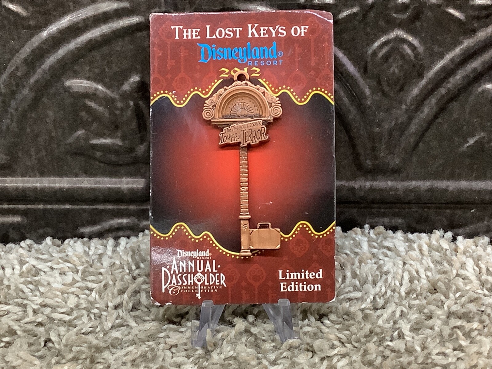 Disneyland Pin 2012 Lost Keys Twilight Zone Tower of Terror  LE3000 2012