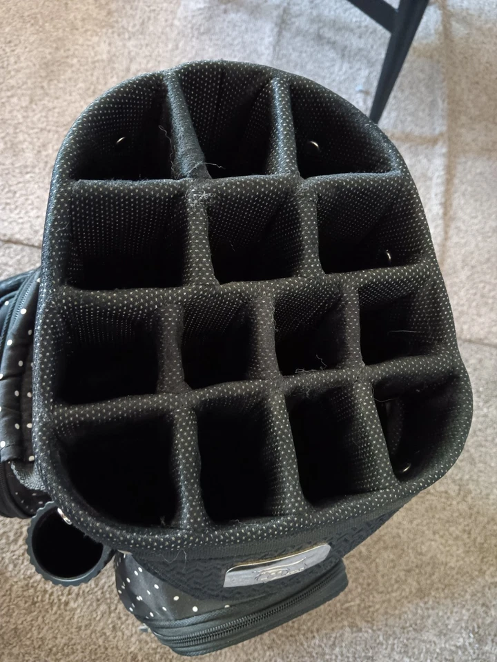 Bolsa de carro de golf RJ Sports para damas blanco y negro a lunares 14 vías con cubierta para lluvia Foto 3 de 4