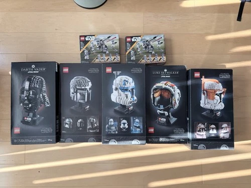 Lego Star Wars lot - Helmets and Clone Wars Battle Pack