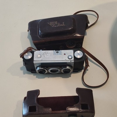 Vintage Stereo Realist 3D Camera F 3.5 Lens + Leather Case shutter tested