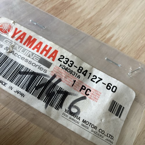 Yamaha 233-84127-60 Rondella Plastica Faro DT125 DTE125 DT125LC DT125R ...