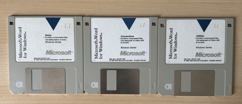 Microsoft Word 1.1 for Windows–Complete Original Floppy Disk Set–Vintage 1990