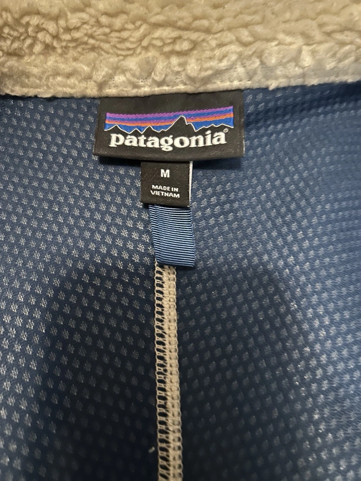 Patagonia Retro-X Men's Fleece Full Zip Jacket Beige and Red/Maroon image 4