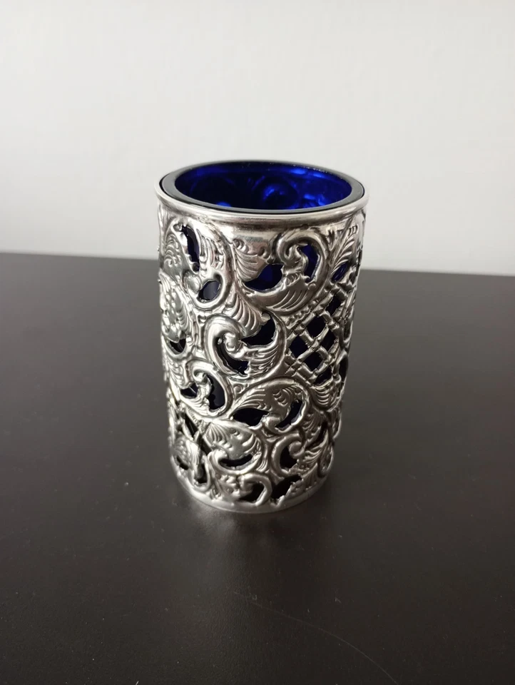 Antiguo - 1908 - Jarrón de plata maciza con vidrio azul Foto 2 de 4