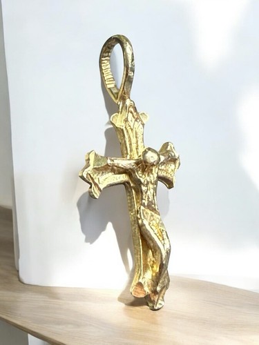 Vintage Solid 14k yellow Gold Jesus Crucifix Cross Pendant For Necklace - Picture 3 of 14
