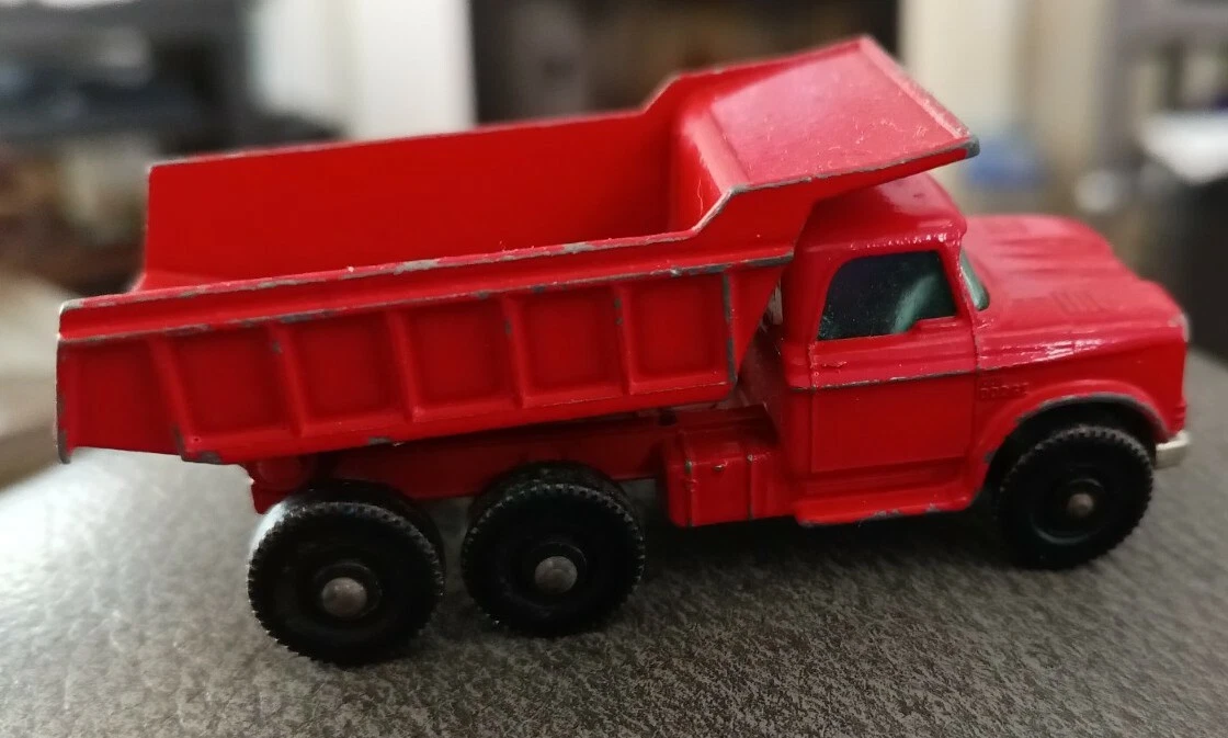Matchbox series no 48 dumper truck hotsell