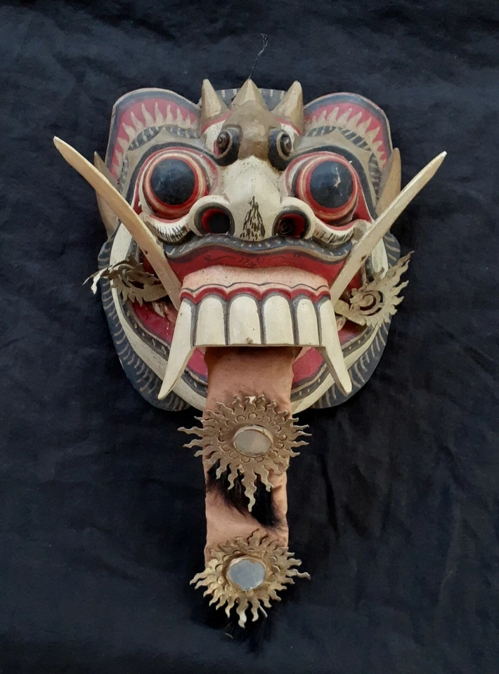 Antiga máscara de madeira demônio Bali Rangda com oração [RARA] - Imagem 3 de 4