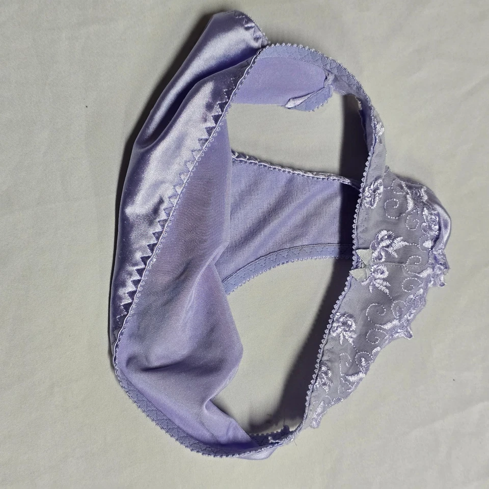 VTG Lina Secret Second Skin Liquid Satin Panties Lavender Bow Lace Medium 6 - Image 3 of 4