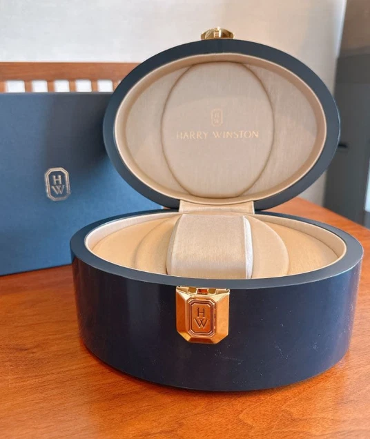 Harry Winston ギフトボックス セット Harry Winston Watch Boxes & Cases for sale - eBay