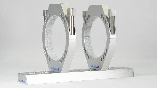 Takahashi FS-60CB 60mm Fluorite APO Refractor 95WB Rings, 220B Plate, Bridge100 - Image 2 of 4