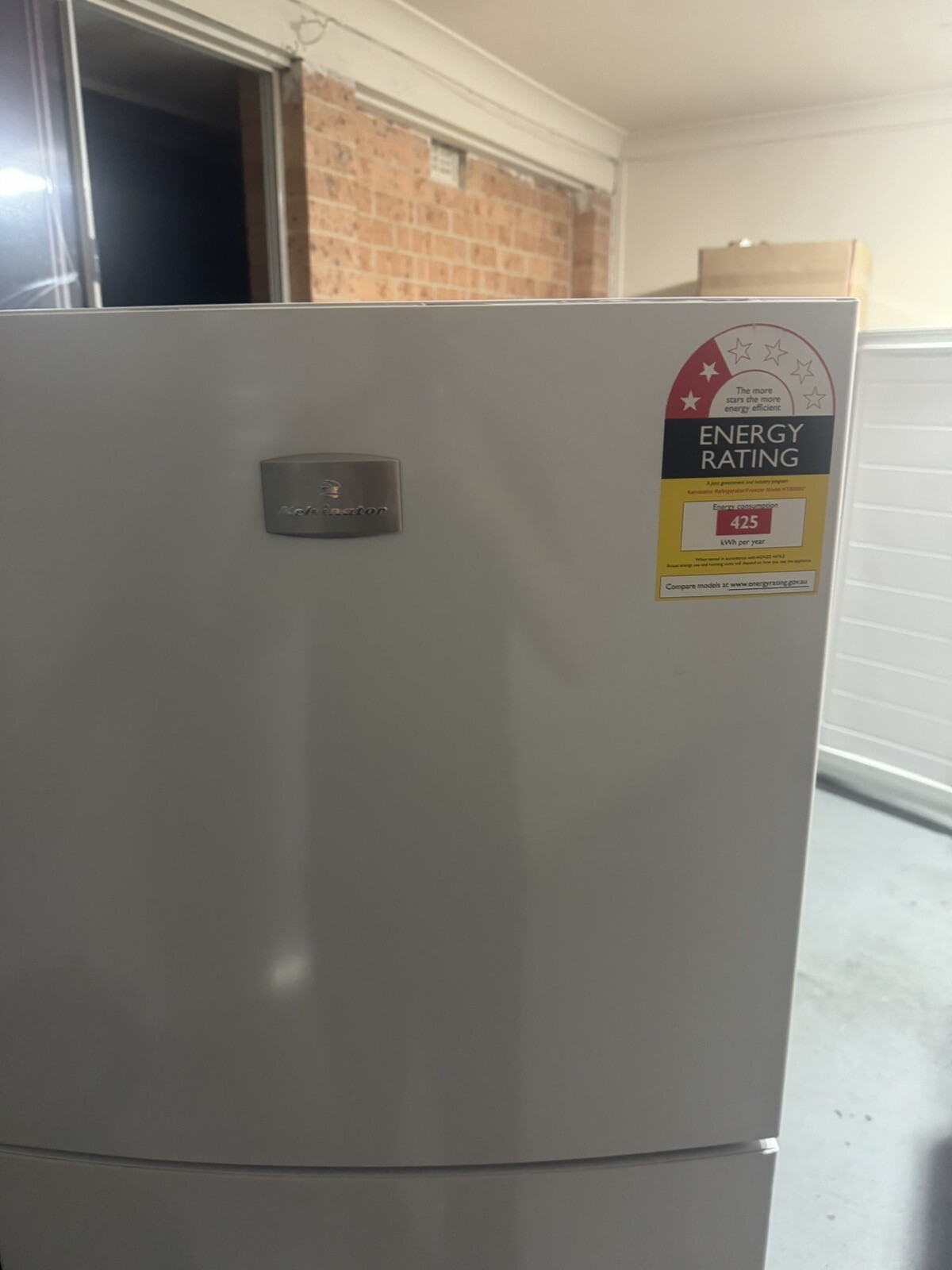 Kelvinator KTM5402WCR Top Mount Fridge, 536L White 9315540413076 eBay