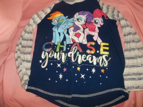 My Little Pony hoodie XS or 4/5--GUC--navy, L/S, "Chase Your Dreams", ponies/sta - Picture 2 of 3