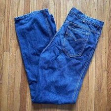 Vintage Levis movin on bootcut jeans