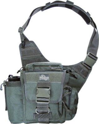 Maxpedition Jumbo Versipack 0412F Foliage Green. Main compartment measures 9'' x