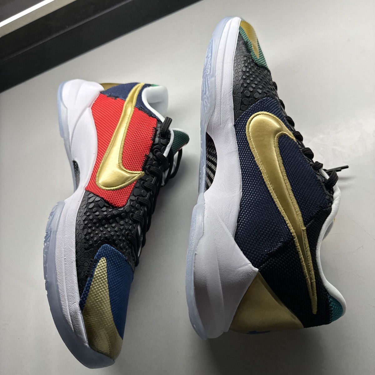 kobe5 Nike UNDEFEATED 28センチ Nike Undefeated x Zoom Kobe 5 Protro What If Pack - Dirty