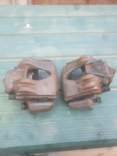 Volvo 480 Front Brake Caliper And Carrier Pair