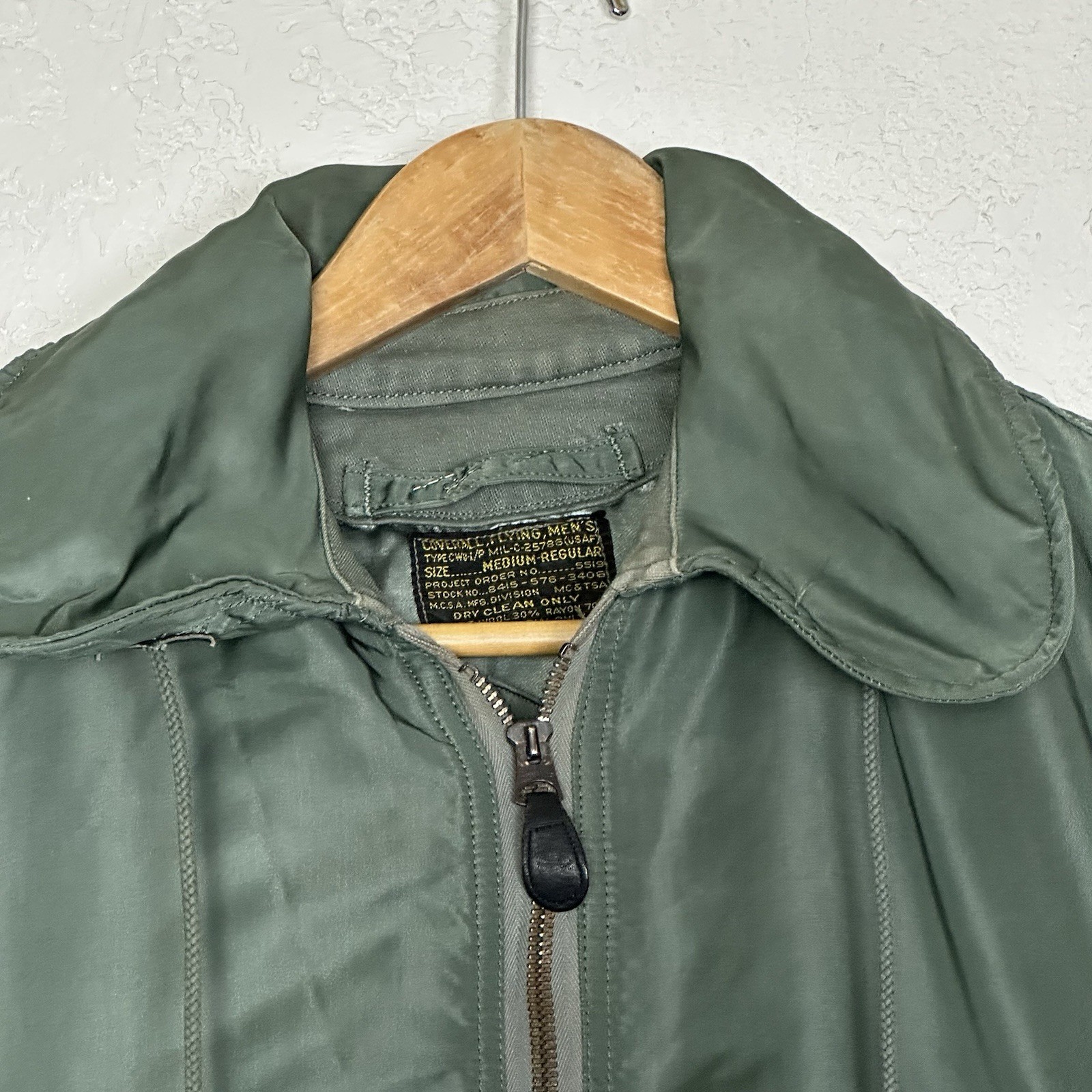 USAF Coverall Flying Men CWU-1/P Cold Weather Flight Suit Medium Regular