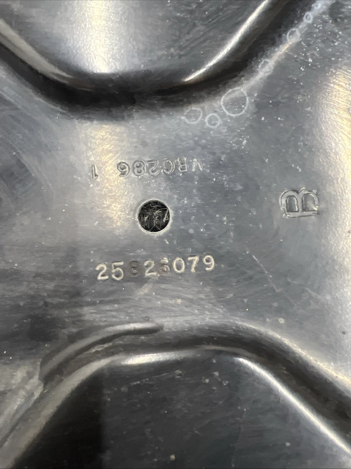 07-14 TAHOE DRIVERS BANDEJA BATERÍA LADO IZQUIERDO 25826079  Foto 4 de 4