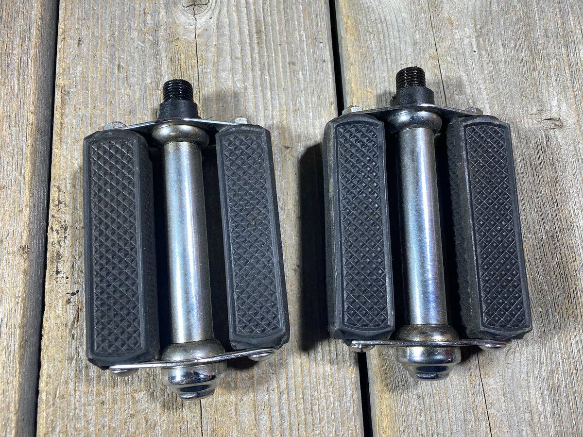 PHILLIPS VINTAGE ANTIQUE BIKE BICYCLE PEDALS 1/2 THREADS NOS PHILLIPS VINTAGE ANTIQUE BIKE BICYCLE PEDALS 1/2 THREADS NOS