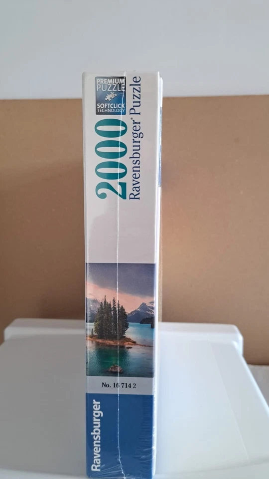Ravensburger Puzzle 2000 Pezzi, Spirit Island in Canada, Collezione Foto (G3J) - Immagine 2 di 3