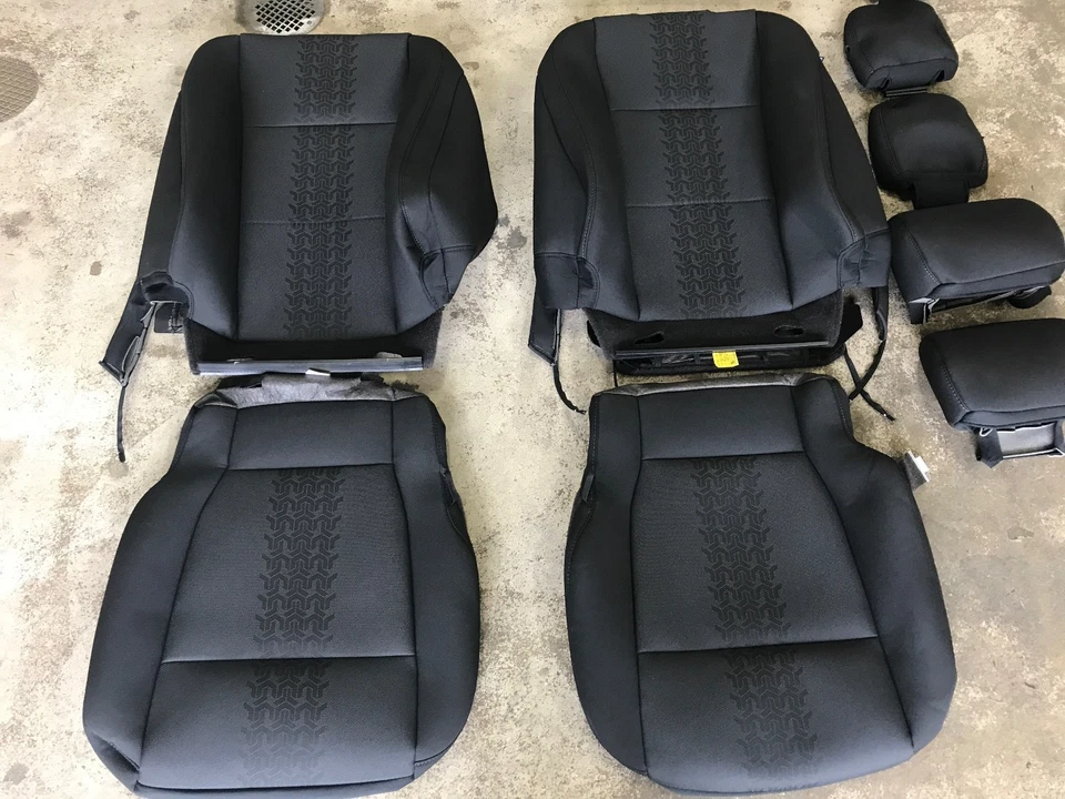 2019 FORD F150 SUPER CREW FACTORY OEM ORIGINAL CLOTH SEAT COVERS EBONY BLACK - Image 2 of 4