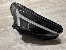 Volvo Xc40 Right Side Headlight 32404668