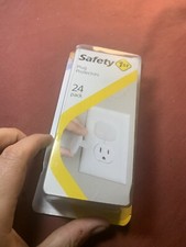 Safety 1st Plug Protectors - 24 Pack. Model No.: HS228 CHILD SAFETY TODDLER