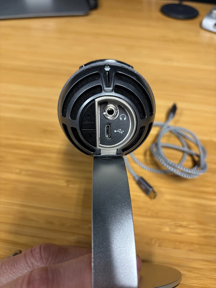 Shure MV5 Home Studio Digital Condenser USB Microphone with stand - Image 3 of 3