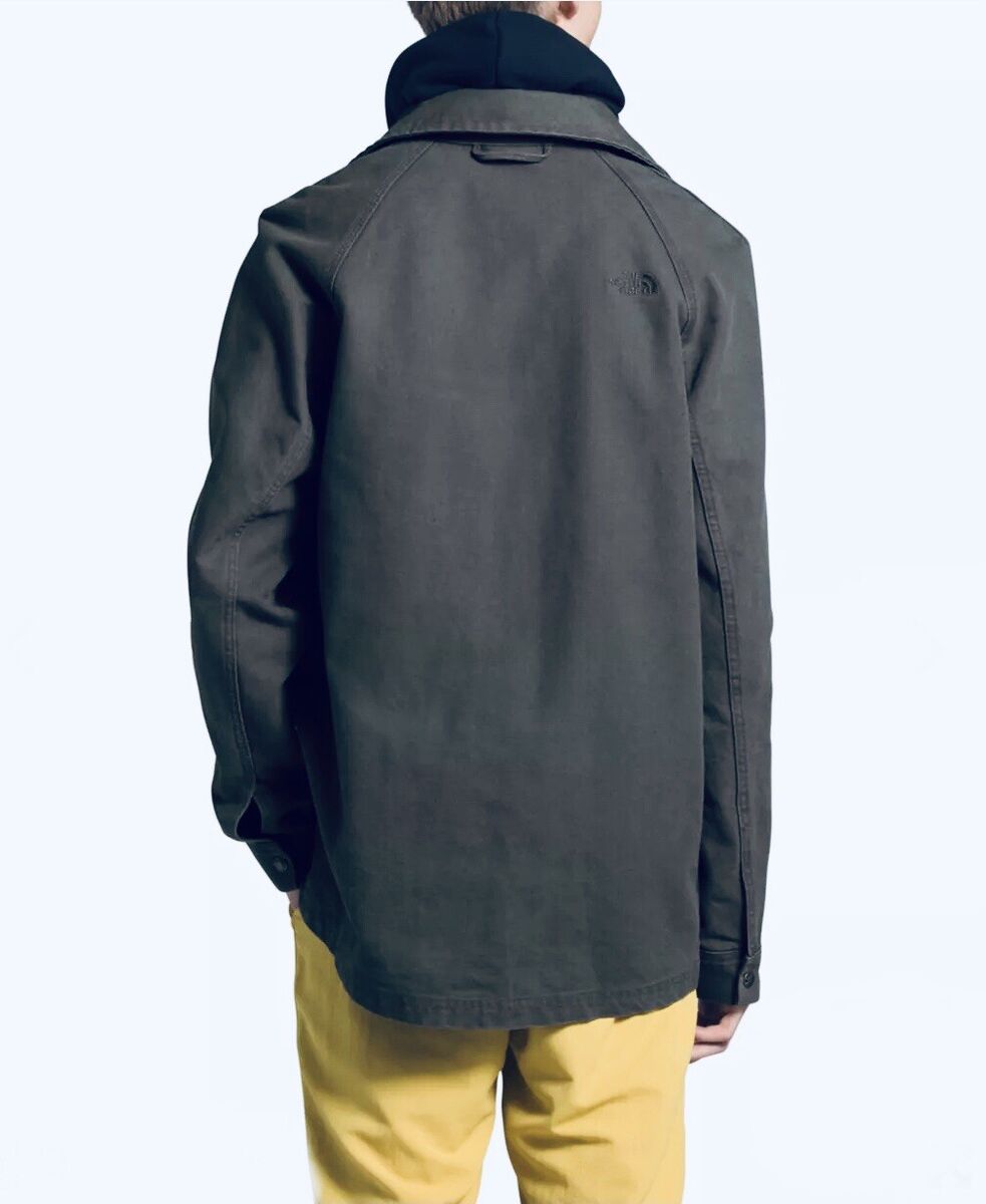 The North Face Men's Berk Utility Jacket 100% Cotton Woven The North Face Men's Berk Utility Jacket 100% Cotton Woven